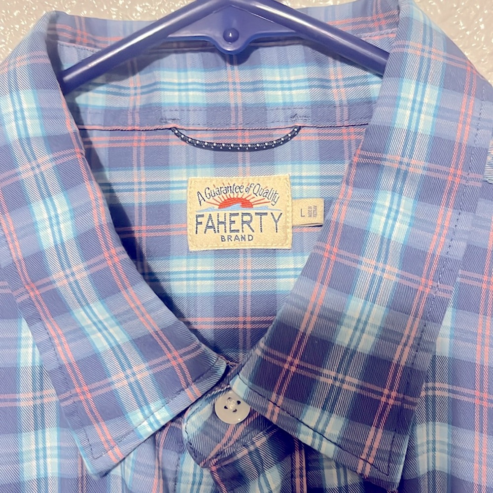Mens button down - Picture 2 of 2